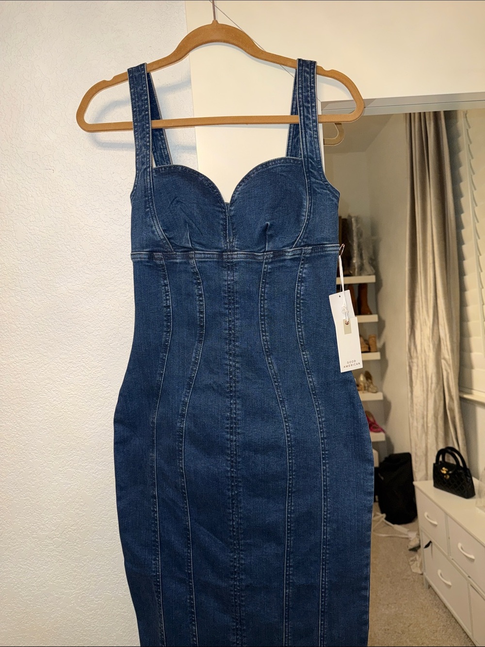Good American Dark Blue Denim Midi Dress - Picture 3 of 10